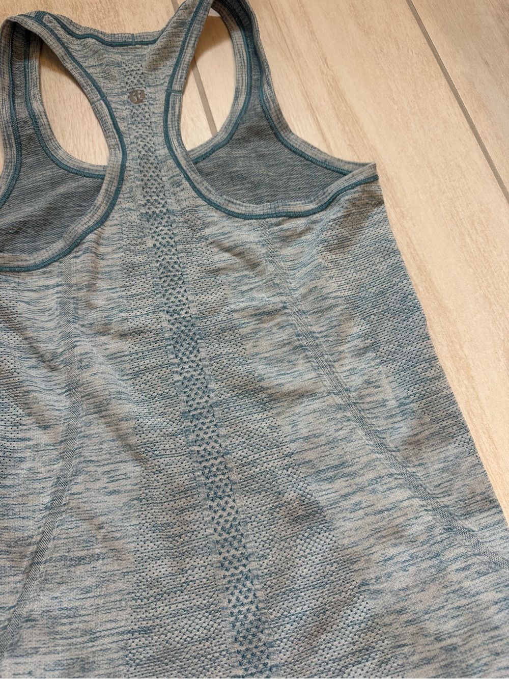 lululemon Heathered Gray Sports Bra with Teal Trim - Picture 2 of 3